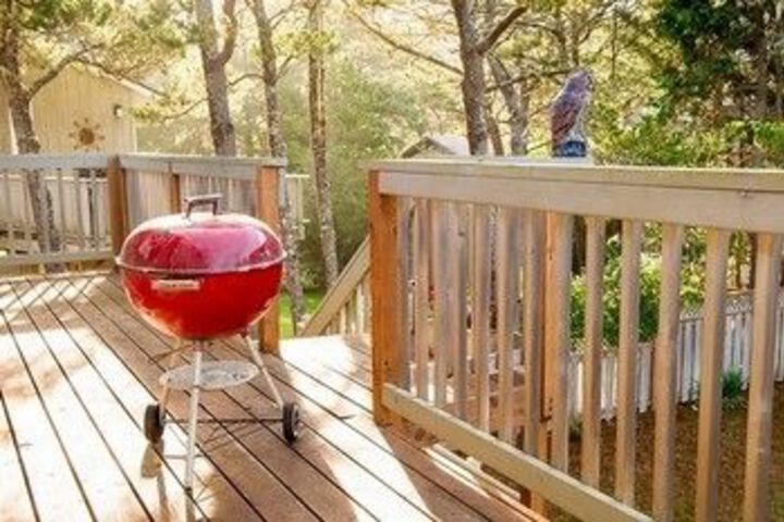 Neskowin Nest 4 Br home by RedAwning