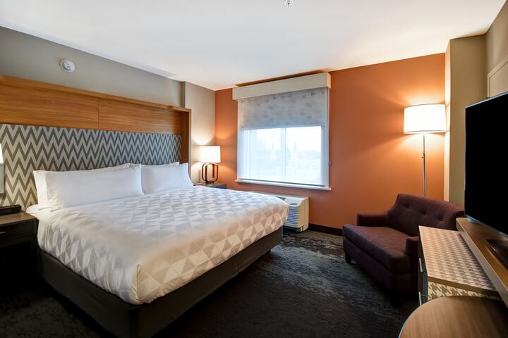 Room 45 of 93