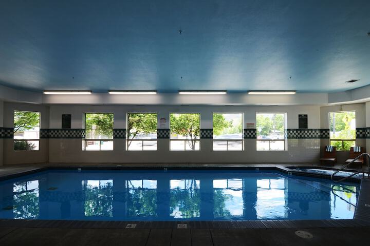 Pool 7 of 70