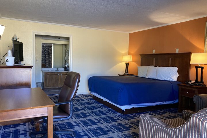 Room 37 of 41