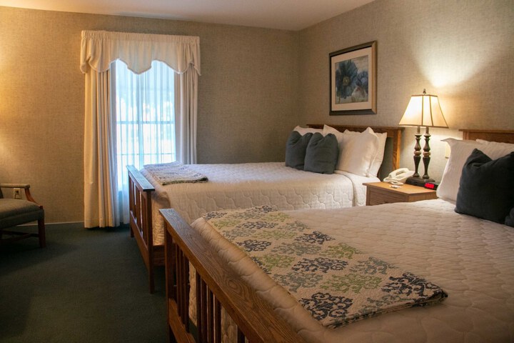 Essenhaus Inn & Conference Center