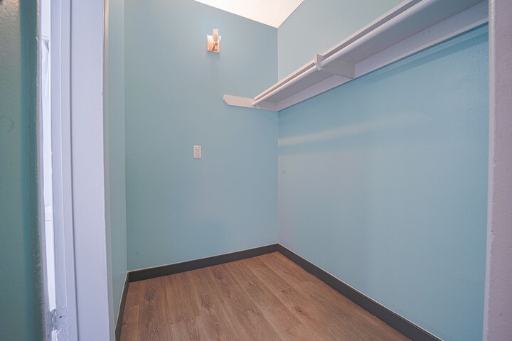 Room 14 of 35