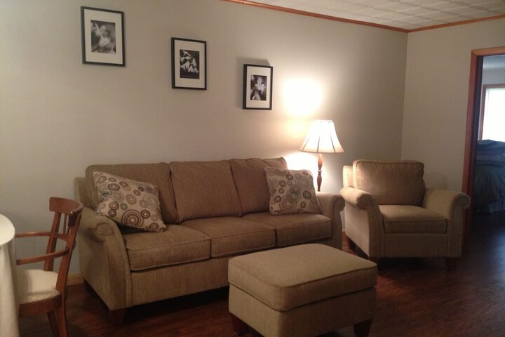 Room 46 of 68