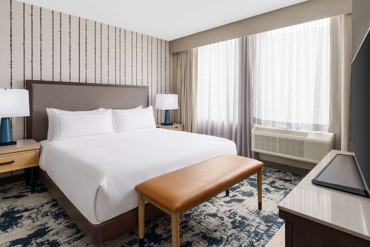 Room 21 of 42