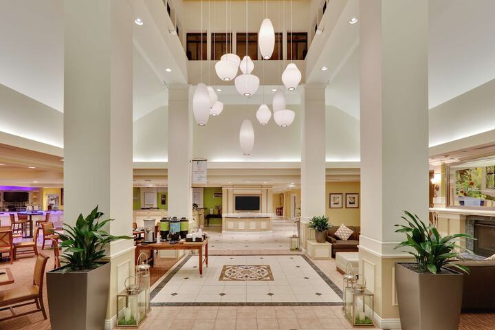 Hotel Interior 6 of 38