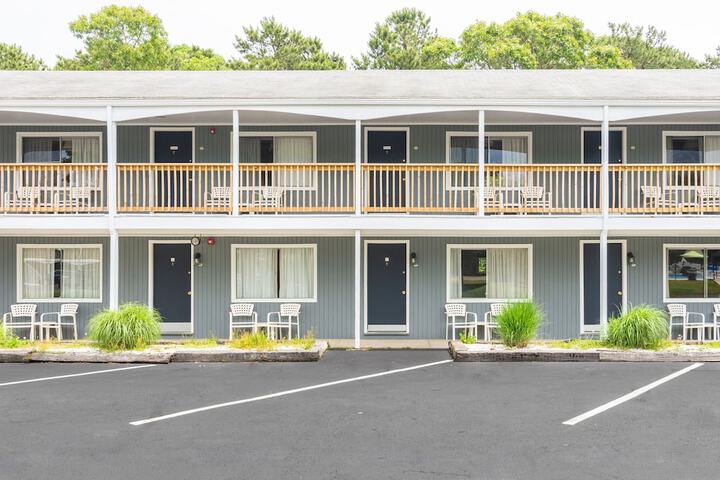 Hotel 4 of 31