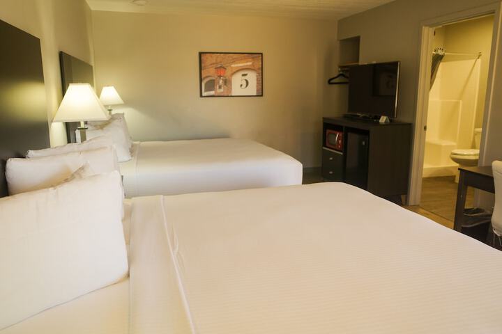 Room 37 of 41