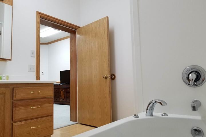 Room 48 of 71