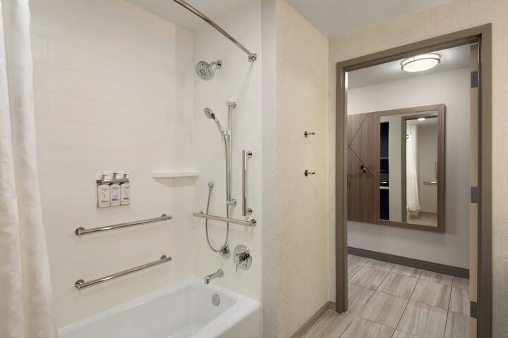 Holiday Inn Express Richmond by IHG