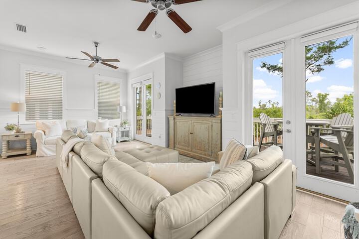 Prominence on 30A by Panhandle Getaways