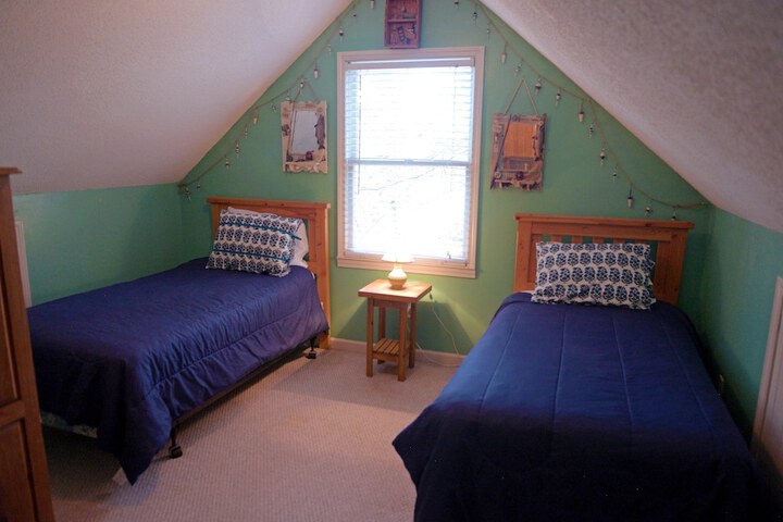 Room 149 of 399