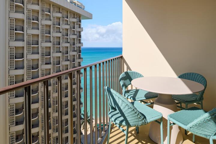 OUTRIGGER Waikiki Beach Resort