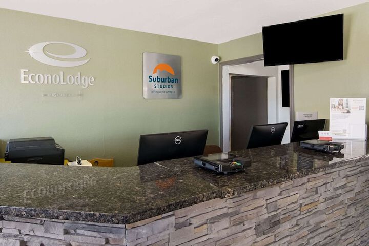Suburban Studios Portage
