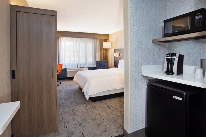 Room 22 of 45
