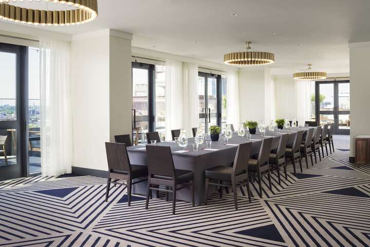 Kimpton Journeyman Hotel by IHG