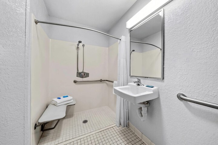 MainStay Suites Orlando Altamonte Springs
