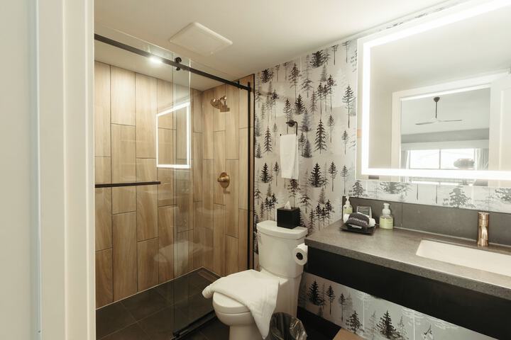 Everwild Canmore Hotel