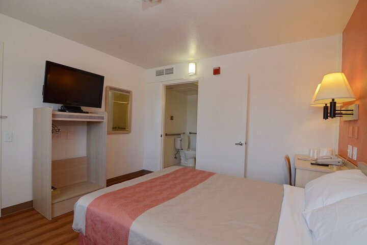 Motel 6 Indio CA - Palm Springs