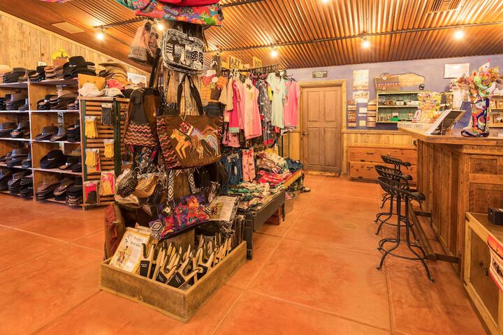 Gift Shop 34 of 55