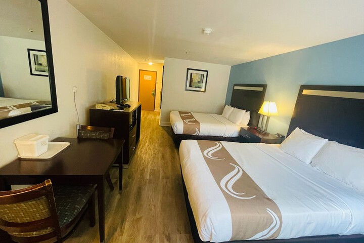 Room 21 of 49
