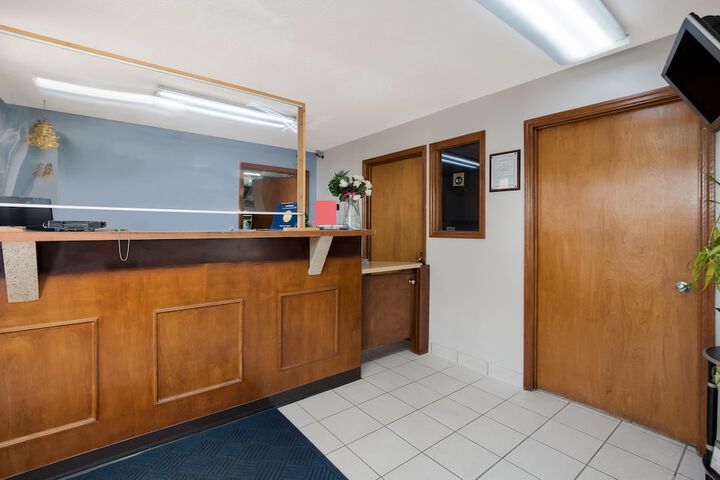 Hotel Interior 14 of 38