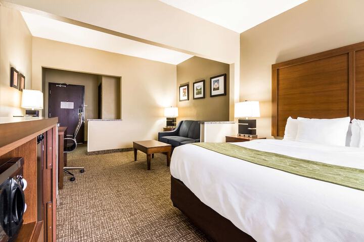 Room 16 of 35