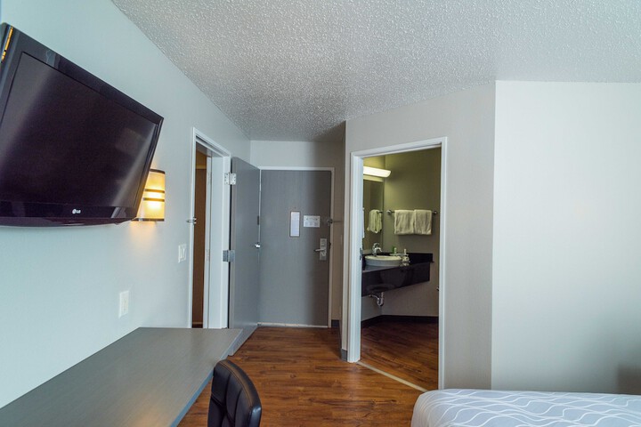 Studio Z an Ascend Collection Hotel
