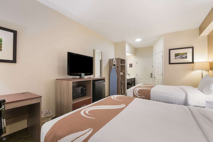Room 20 of 25