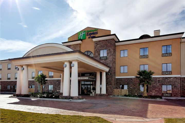 Hotel 2 of 42