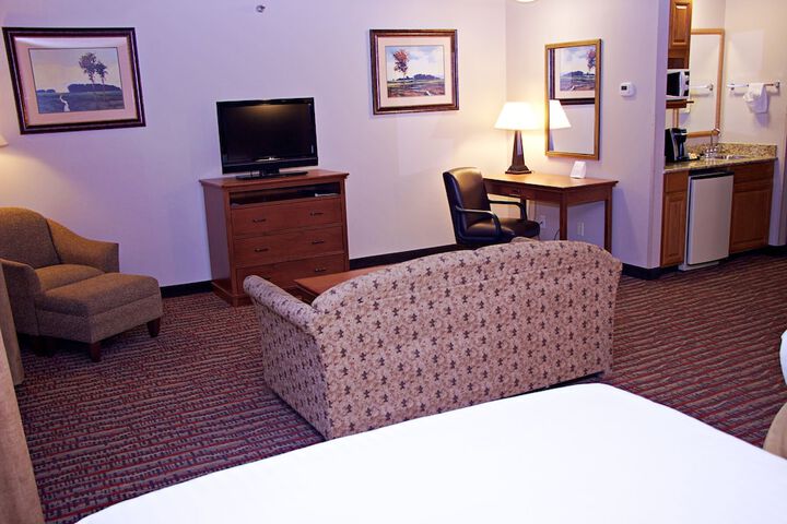 Room 33 of 54