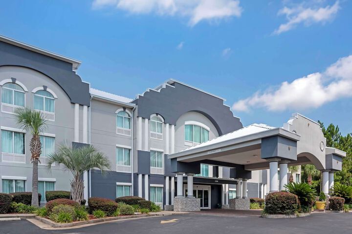 Hotel 3 of 38