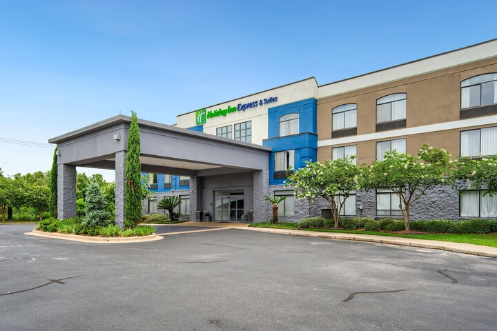 Hotel 4 of 58