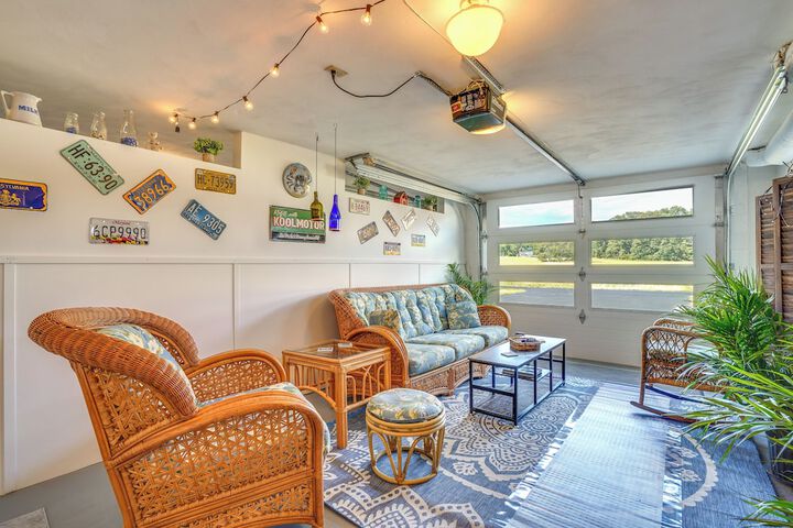 The MD / PA Line Retreat: Scenic Country Getaway!