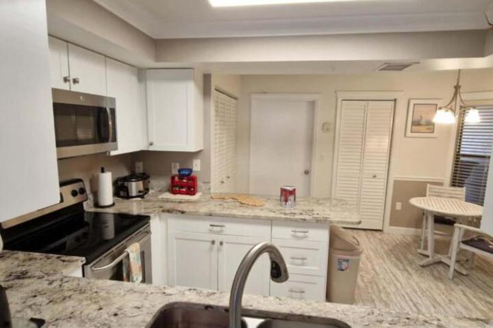 LUX VILLAs on beautiful Palmer Ranch