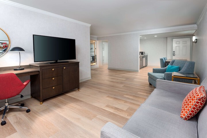 Room 14 of 43