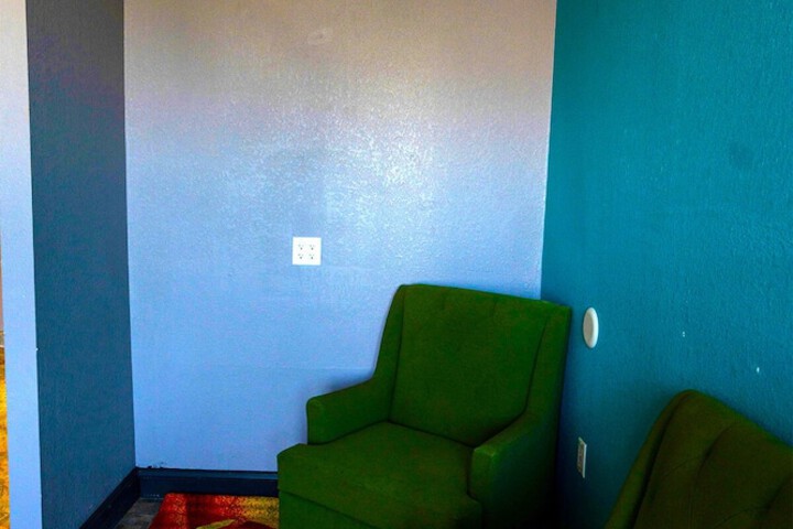 Room 41 of 90