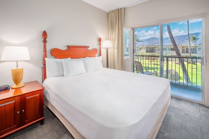 Maui Beach Hotel