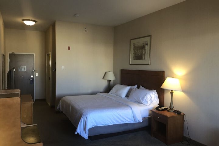 Room 10 of 47