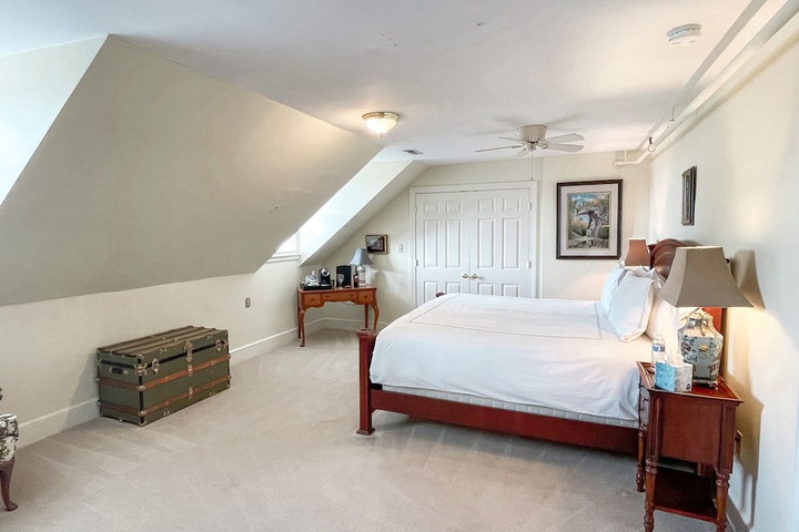 Abigail Inn
