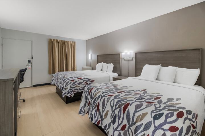 Room 19 of 39