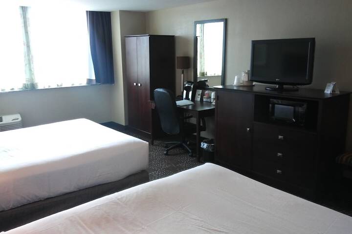 Room 50 of 69