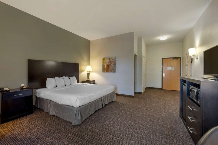 Room 31 of 40