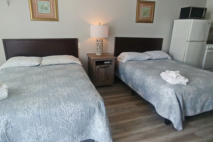 Room 30 of 77