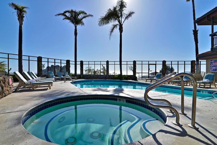 Inn at the Cove