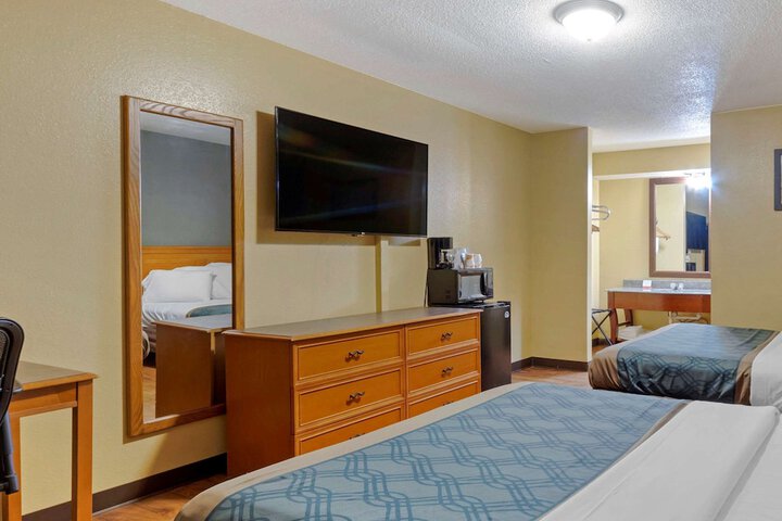 Room 56 of 71
