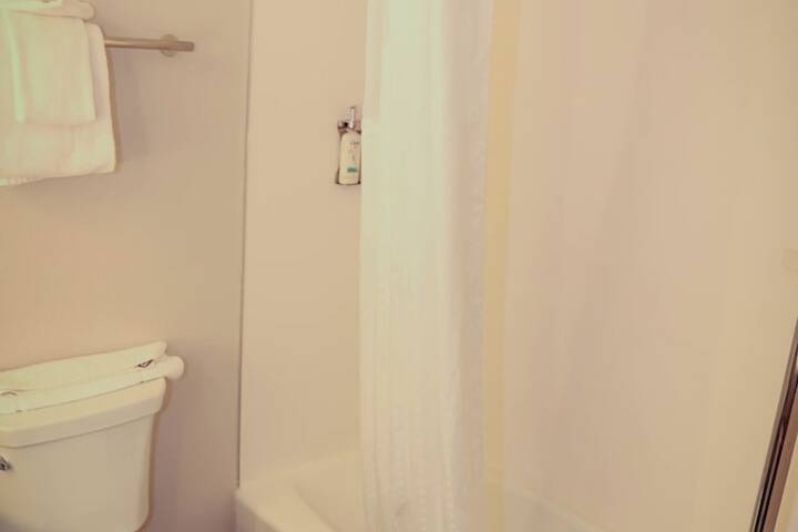 Holiday Inn Express Hotel & Suites Douglas by IHG