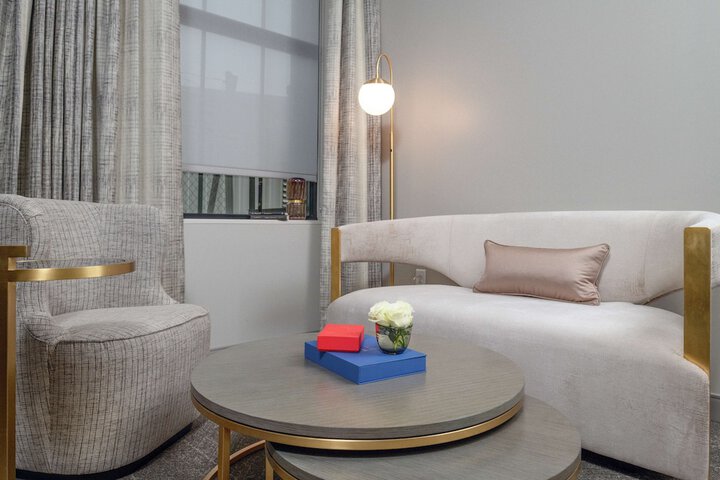 Tulsa Club Hotel Curio Collection by Hilton