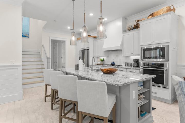 Prominence on 30A by Panhandle Getaways