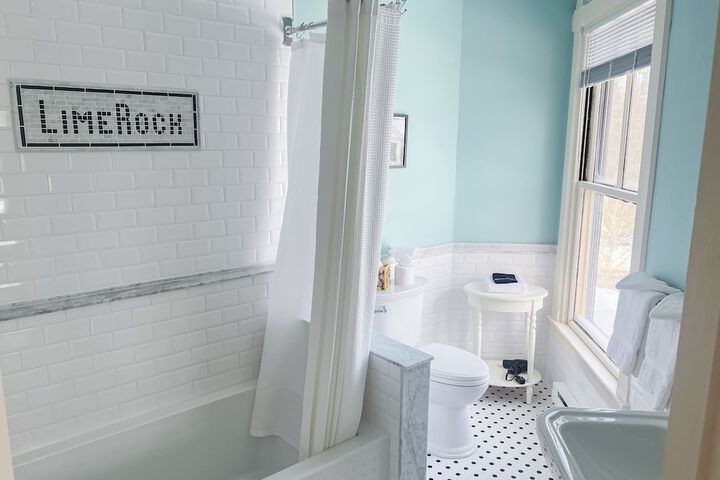 LimeRock Inn