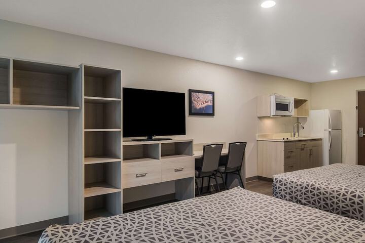 Room 20 of 25